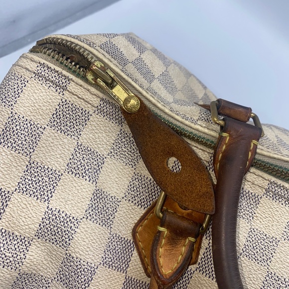 100% authentic  LOUIS VUITTON Damier Azur Speedy 30 Est. Retail $1,370.00 - Picture 6 of 13